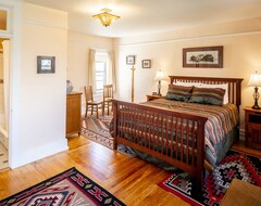 Bed & Breakfast Casa Del Gavilan Historic Inn (Cimarron, Hoa Kỳ)