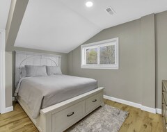 Toàn bộ căn nhà/căn hộ New Luxury 3 Bedroom /2.5 Baths Ready To Move In! (Farmington Hills, Hoa Kỳ)