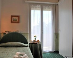 Hotel Astoria (Desenzano del Garda, Italien)