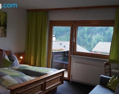 Hotel Haus Lifinar - Carmen Juen (St. Gallenkirch - Gortipohl, Austria)