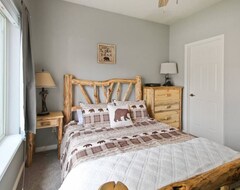 Tüm Ev/Apart Daire Cozy Donnelly Getaway With A Hot Tub And Game Room! (Tamarack, ABD)