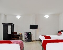 Hotelli Oyo Life 91984 Taufik Kost Syariah (Prabumulih, Indonesia)