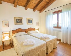 Toàn bộ căn nhà/căn hộ 4 Bedroom Accommodation In S. B. Di Callalta Tv (San Biagio di Callalta, Ý)