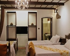 Bed & Breakfast Sulyap Bed And Breakfast (San Pablo City, Philippines)
