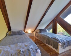 Entire House / Apartment 2 Bedroom Accommodation In Toplicica (Novi Marof, Croatia)