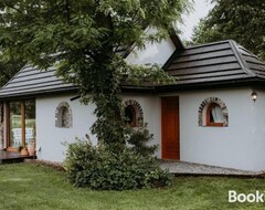 Casa/apartamento entero Domek Nad Stawem Rodos (Sobków, Polonia)