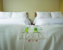 Hotel Flores Los Ponchos (Otavalo, Ecuador)