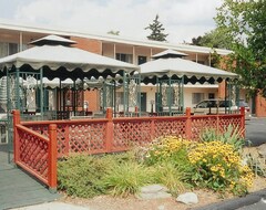 Khách sạn Meadow Court Inn (Ithaca, Hoa Kỳ)