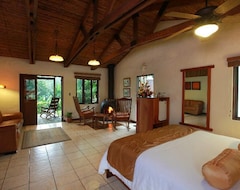 Villa Blanca Cloud Forest Hotel & Retreat (La Fortuna, Costa Rica)