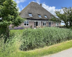Koko talo/asunto Apartment In Schoorl With Garden (Schoorl, Hollanti)