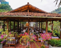 Otel Ba Be Jungle Lake Houses (Bac Kan, Vietnam)