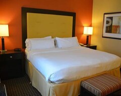 فندق Country Inn & Suites by Radisson, Evansville, IN (إيفانزفيل, الولايات المتحدة الأمريكية)