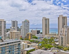 Khách sạn Great For Families! Partial Ocean/canal/diamond Head Views! (Honolulu, Hoa Kỳ)