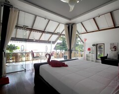 Hotelli Phangan Cove Beach Resort (Koh Phangan, Thaimaa)