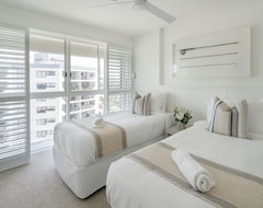 Huoneistohotelli Cashelmara Beachfront Apartments (Burleigh Heads, Australia)