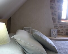Toàn bộ căn nhà/căn hộ Quercy Cottage, Contemporary Charm, Great Comfort, Garden With Natural Swimming Pool (Frontenac, Pháp)