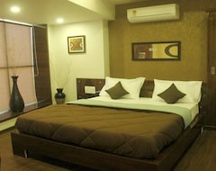 Khách sạn Hotel Ss Inn (Rajkot, Ấn Độ)