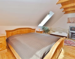 Toàn bộ căn nhà/căn hộ Beautiful Chalet With Infrared Sauna In Stadi An De Mur (Stadl an der Mur, Áo)