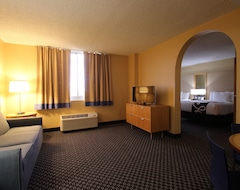Hotelli La Quinta Inn & Suites West Palm Beach Airport (West Palm Beach, Amerikan Yhdysvallat)