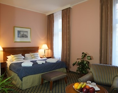 Hotel Villa Lauretta (Karlovy Vary, Tjekkiet)