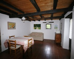 Toàn bộ căn nhà/căn hộ Cottage Stone Of 1. 300 (Montese, Ý)