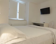 Hotel Lamia room rentals (Matera, Italija)