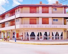 Hotel Don Carlos (Villa Gesell, Argentina)