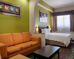 Hotel Days Inn & Suites By Wyndham Bonita Springs North Naples (Bonita Springs, Sjedinjene Američke Države)
