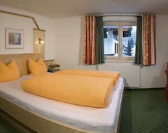 Hotelli Appartements Bergsonne (Westendorf, Itävalta)