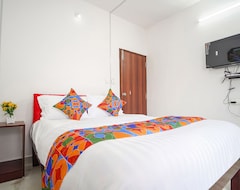 Hotel Fabexpress Amuthu Residency (Ooty, Indija)