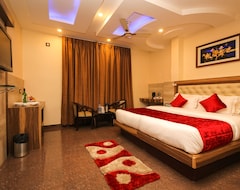 Khách sạn Hotel King Castle Central Heated & Air Cooled (Kangra, Ấn Độ)