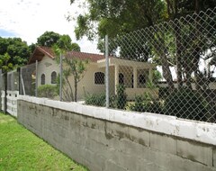 Casa/apartamento entero Casa Próxima às Ruínas Do Abarebebê - Peruíbe, Sp (Itariri, Brasil)