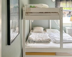 Toàn bộ căn nhà/căn hộ 2 Bedroom Accommodation In Uddevalla (Munkedal, Thụy Điển)