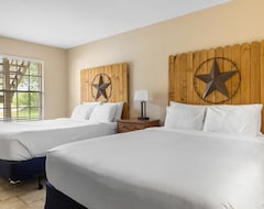 Khách sạn Gruene River Outpost Lodge (New Braunfels, Hoa Kỳ)