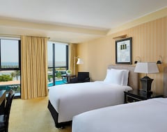 Khách sạn The Ritz-Carlton, Bahrain (Jidd Hafs, Bahrain)