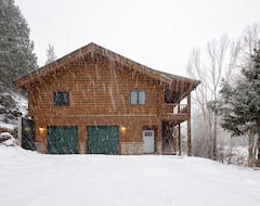 Toàn bộ căn nhà/căn hộ Iconic Log Cabin Escape | Idaho Springs | Hot Tub (Idaho Springs, Hoa Kỳ)