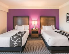 Hotelli La Quinta Inn & Suites Fort Worth City View (Fort Worth, Amerikan Yhdysvallat)