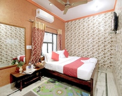 Hotel Rashmi (Agra, India)