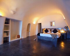 Andronis Boutique Hotel (Oia, Greece)
