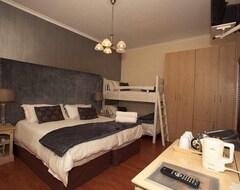 Hotel Leeuwenzee Guesthouse (Sea Point, South Africa)