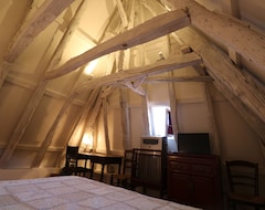Toàn bộ căn nhà/căn hộ Charming Renovated 16th Century Village House In The Listed Village Of Limeuil (Limeuil, Pháp)