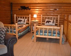 Casa/apartamento entero Modern Log Cabin With A Cozy Cabin Feel Along The Clearwater River. (Orofino, EE. UU.)
