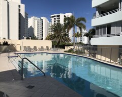 Hotel Grand Apartments Gold Coast (Southport, Australia)
