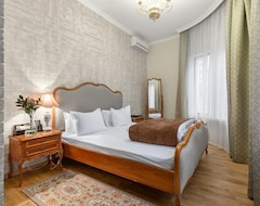 Hotel Vremena Goda (Moskova, Rusya)