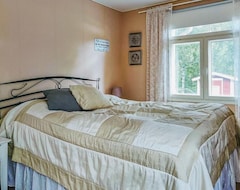 Entire House / Apartment Vacation Home Villa Kaivopuisto In Lavia - 6 Persons, 2 Bedrooms (Lavia, Finland)