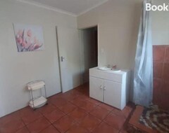 Toàn bộ căn nhà/căn hộ A Humble Abode That Is Cozy (Centurion, Nam Phi)