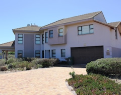 Toàn bộ căn nhà/căn hộ Mulligan Golf Villa (Langebaan, Nam Phi)