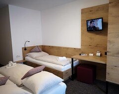 Family Room With Shower, Wc - Hotel Aschauer Hof (Kirchberg, Avusturya)