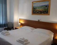 Hotel La Pace (Civitella Paganico, Italia)