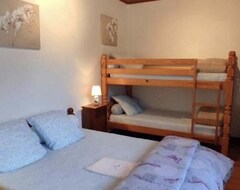 Cijela kuća/apartman Logement Dans Les Pyrénées à 5 Min Seulement Des Télécabines (Salles-et-Pratviel, Francuska)